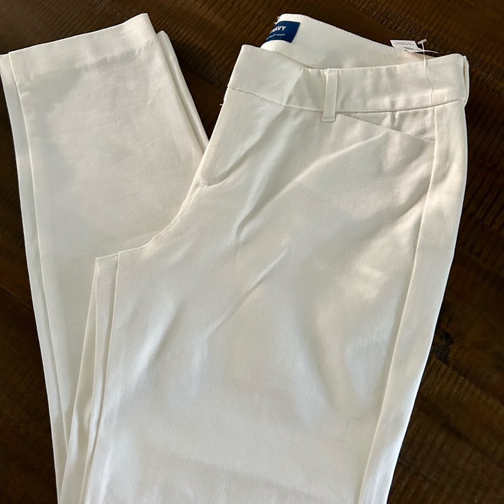 Old Navy Pixie Pants-White